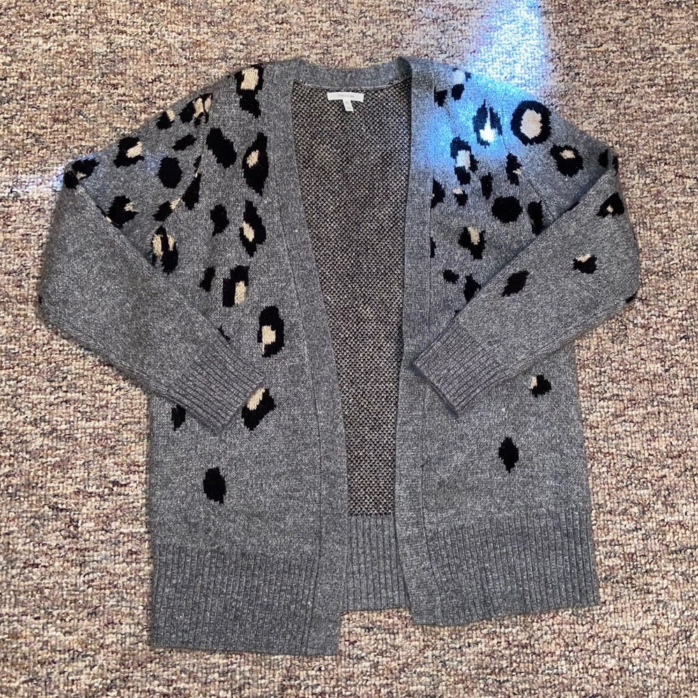 MAURICES CHEETAH PRINT CARDIGAN